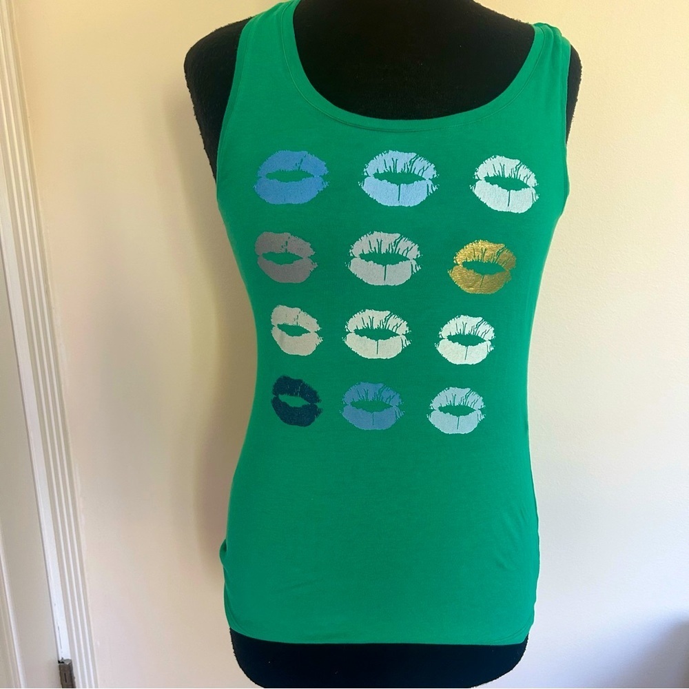 Culture  bright green tank top with lip motifs, Size M